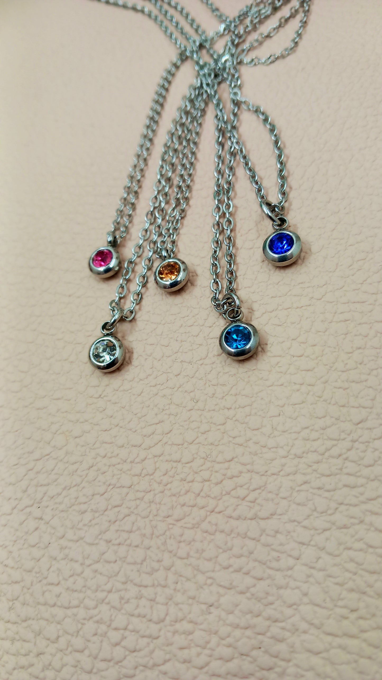 Collier "LOUISA" initial - LilyBijoux